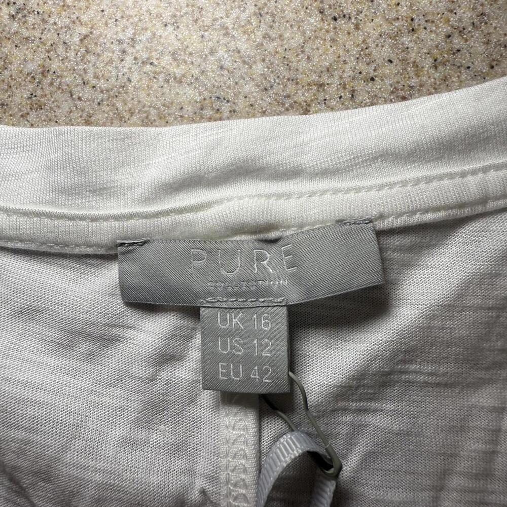 New with tags Pure Collection white V neck tee. - Picture 4 of 5